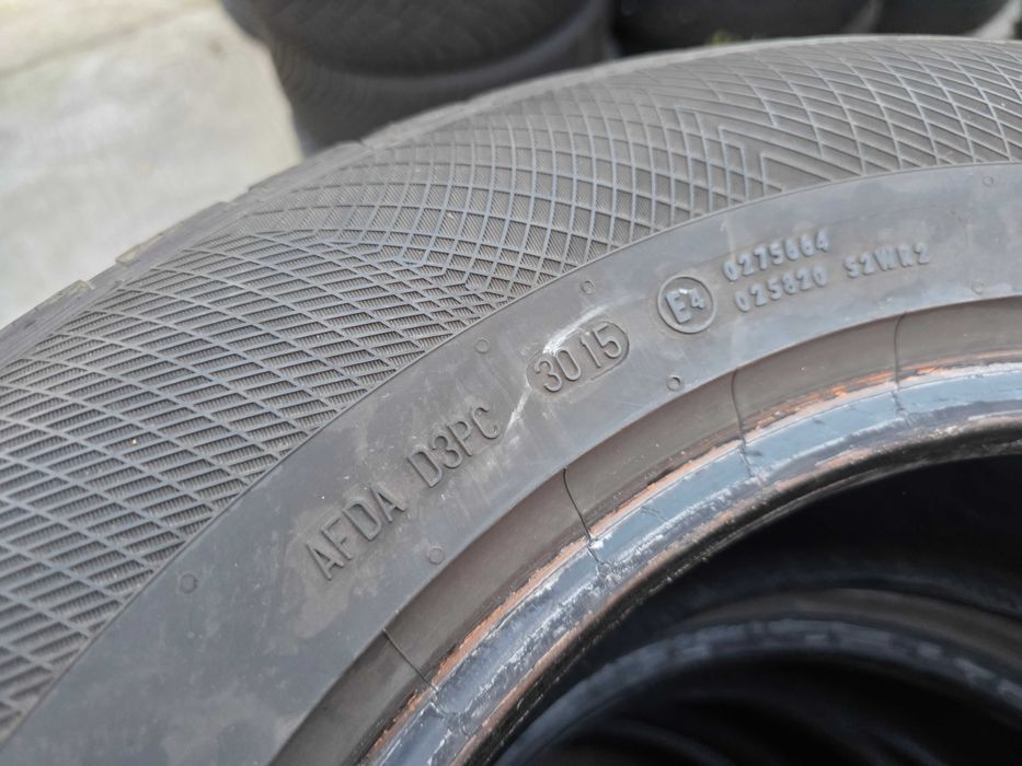 2бр Зимни гуми 215 70 16 - Continental