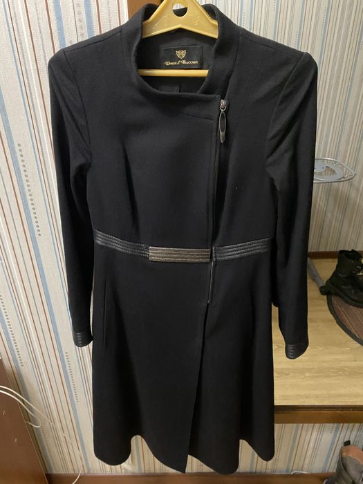 Продам пальто итальянское