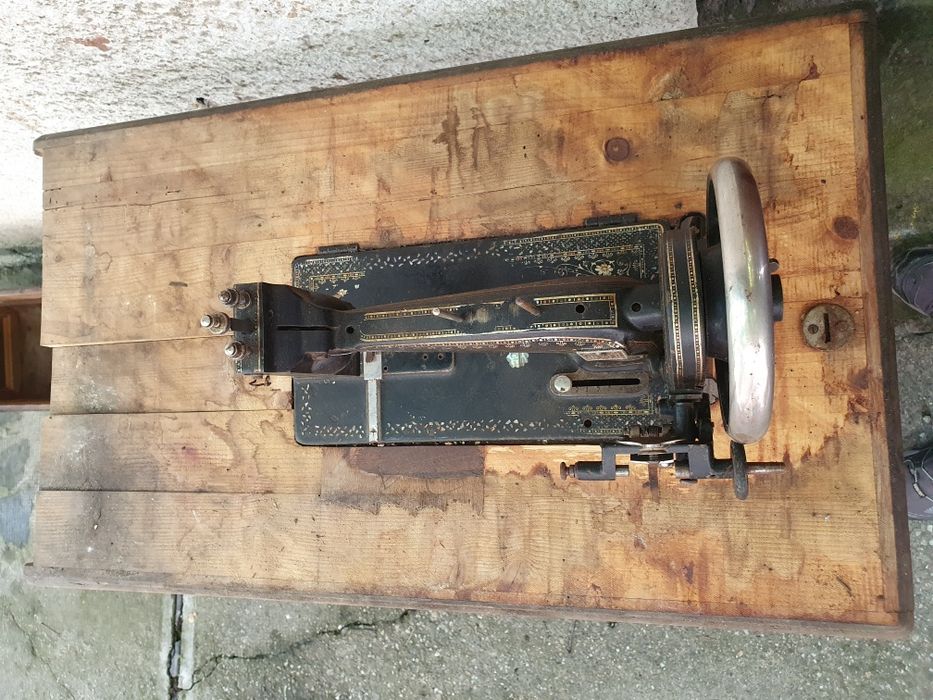 Masina de cusut Gritzner