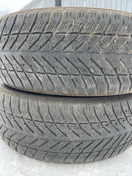Vand anvelope iarna 245/65R17