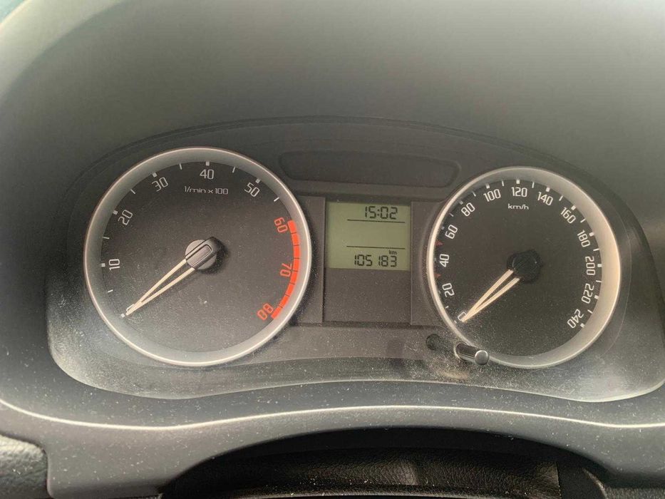 Skoda Roomster 1.2 TSI 70 CP - Ideală pentru Familie și Oraș!