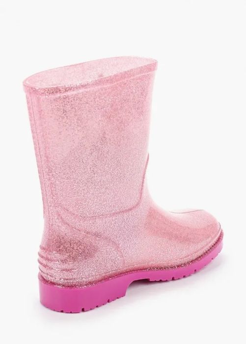 Резиновые сапожки для девочки