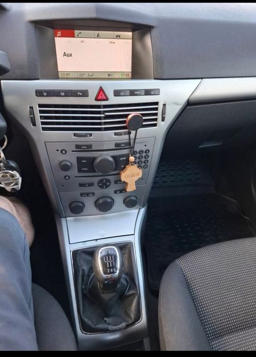Opel astra h 2010 face lift