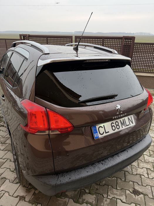 Peugeot 2008 1.2 benzina 82cp