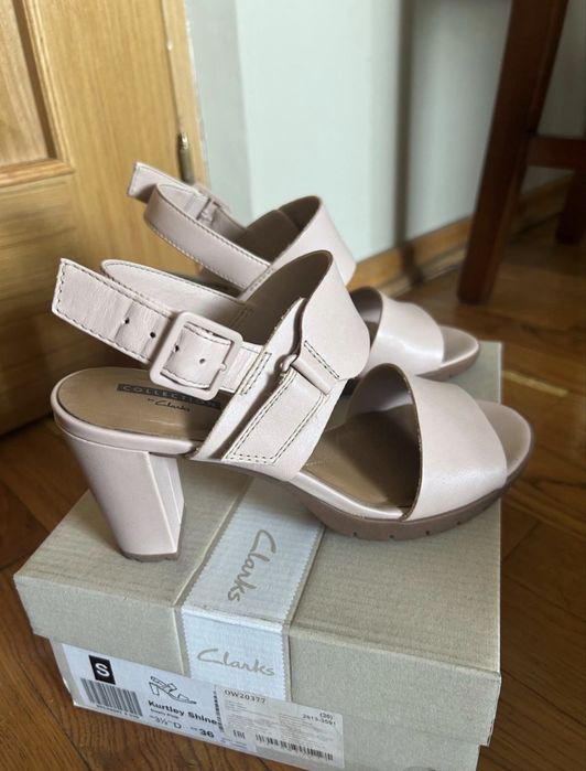 Босоножки Clarks