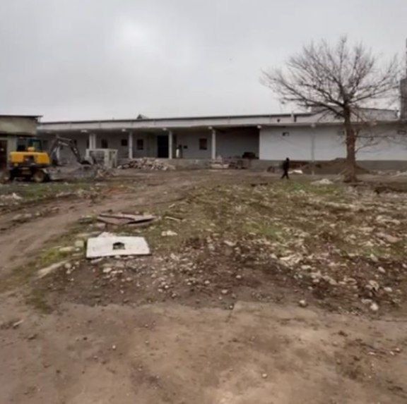 Продаётся 1,6 га производственная база.