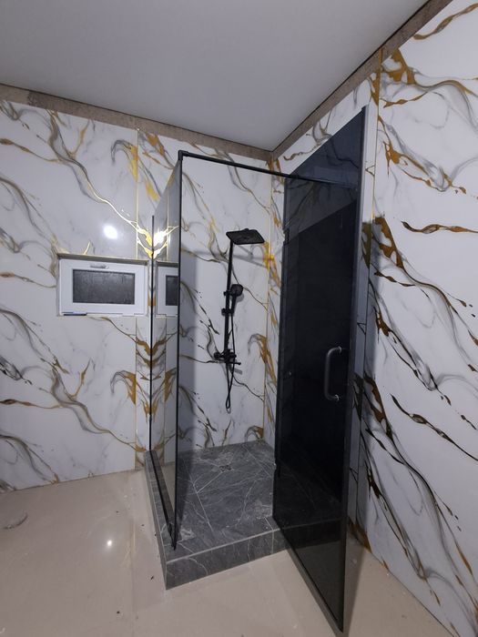 Душевые кабины на