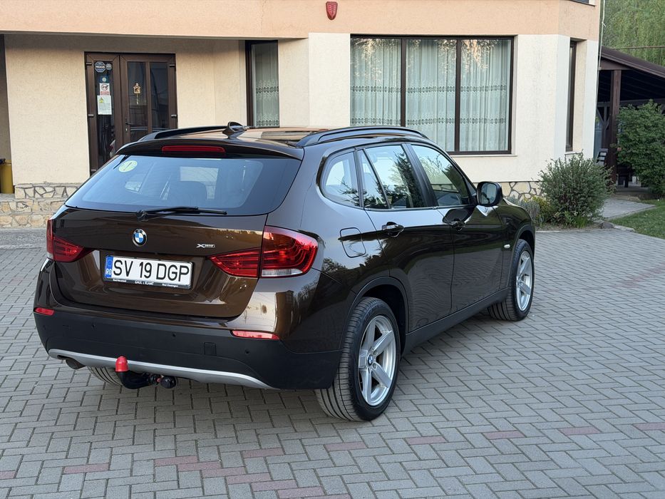Bmw X1-Xdrive 4x4 ,  an fab 2011. Automat . Bi-xenon , navi . Deosebit  !