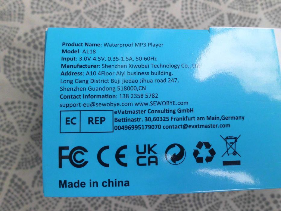 SEWOBYE - Водоустойчив MP3 плеър, 8Gb, до 16 часа плейване