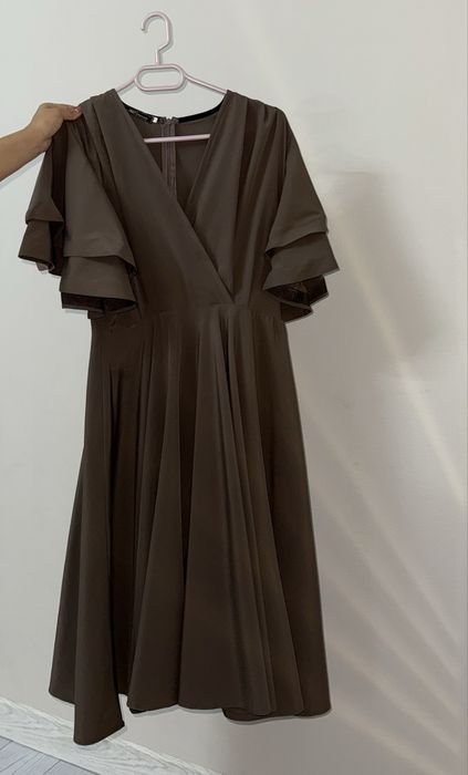 Вечернее платье в хорошем состоянии