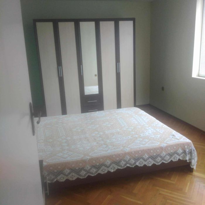 Дава се под наем Четиристаен апартамент в Ловеч, Промишлена зона - 94 кв.м за 306 € - Снимка #6