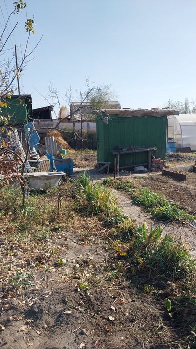 Продам дачу в черте города