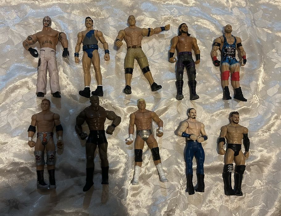 Figurine wwe wrestling