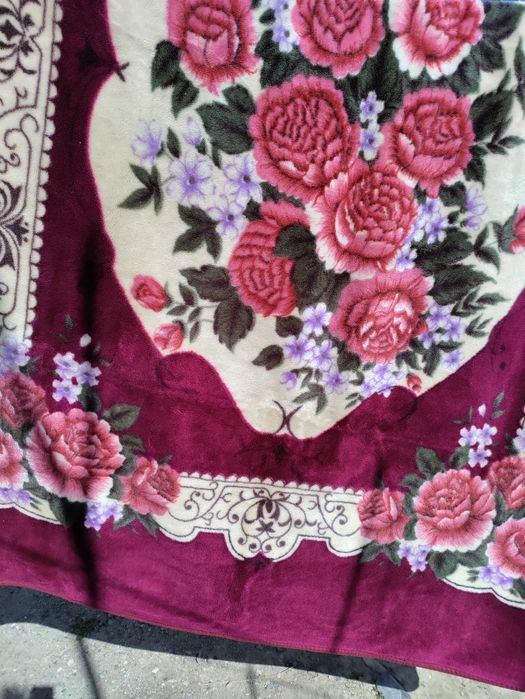 Палас дорожки, покрывало,плед