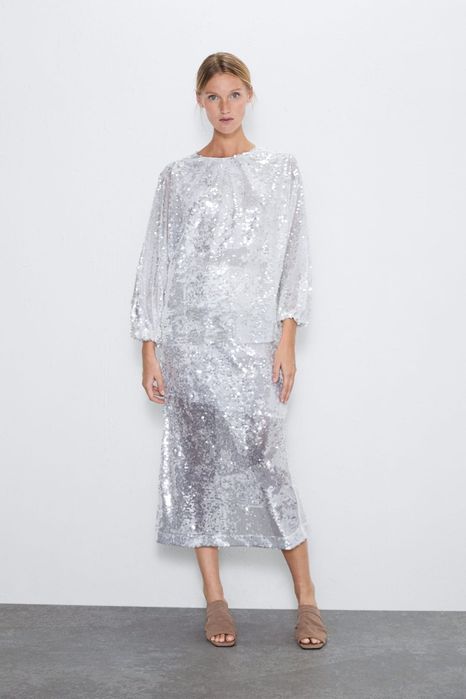 Costum paiete Zara Limited