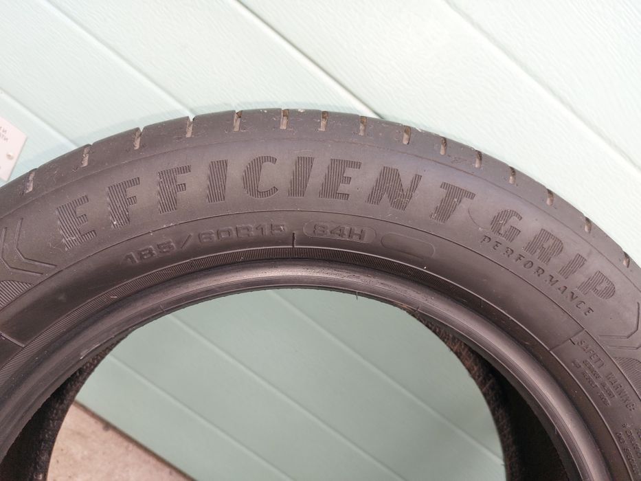 Летни гуми 185/60/15 Goodyear