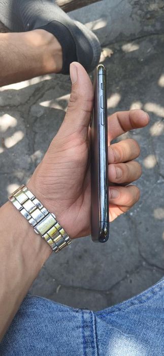 Iphone 11 pro zapasen