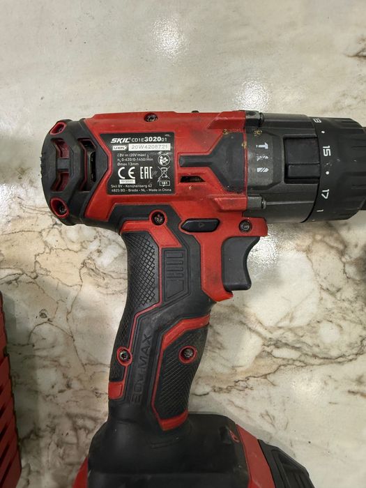 SKIL 20V ударен винтоверт – 2 батерии 2.5Ah + зарядно