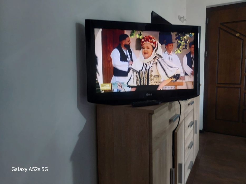 Televizor LG ,26 pulgade ,in foarte bună stare