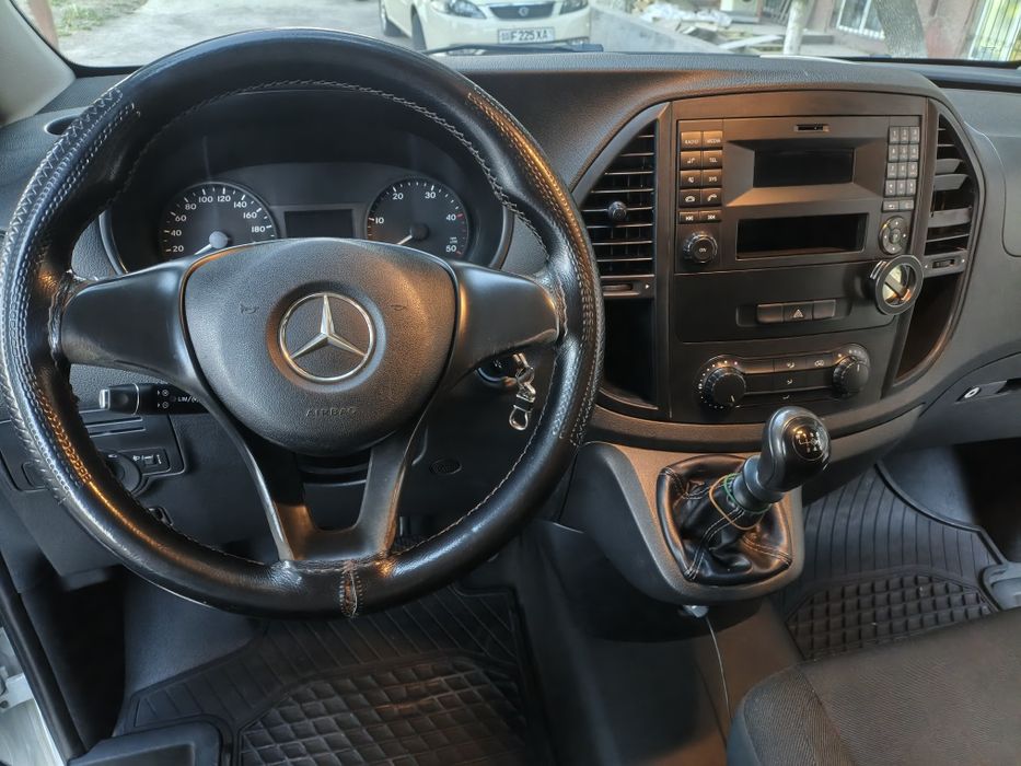 Mercedes benz vito
