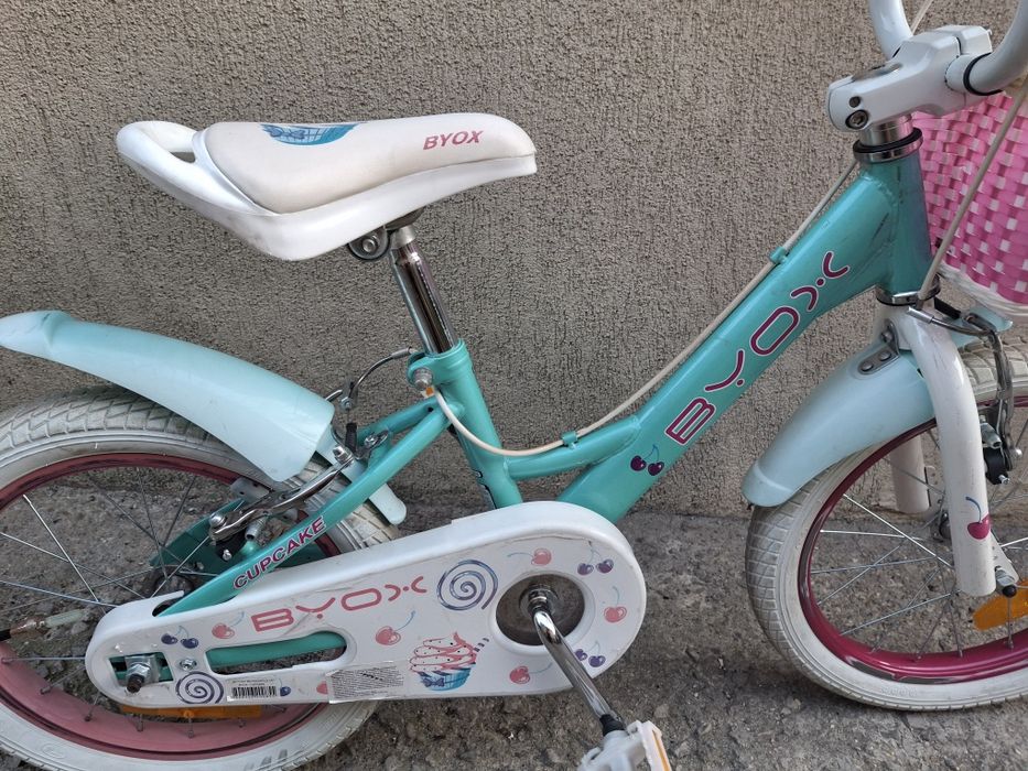 Продавам детско колело