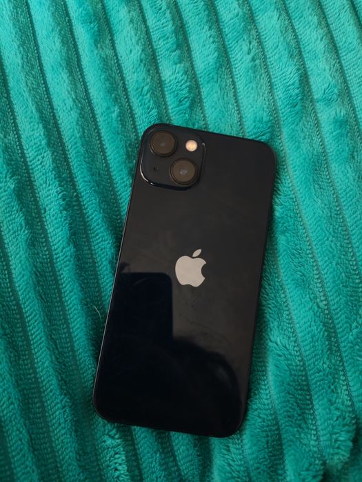 iPhone 13 черный