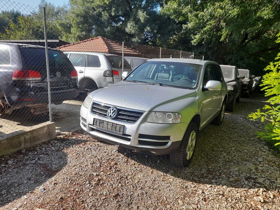 VW Touareg 2.5 R5 , 174 к.с. , 50 броя на части