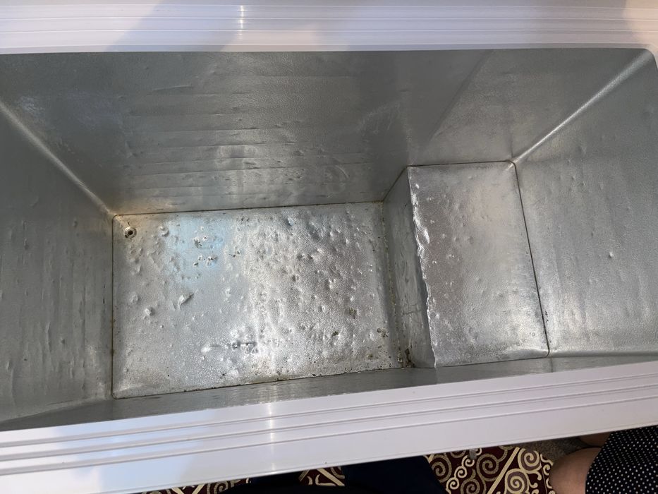 Продам морозильную камеру