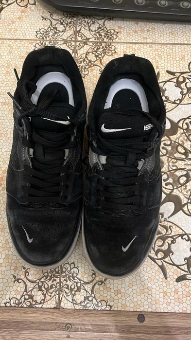 Продаю кроссовки "Nike" оригинал