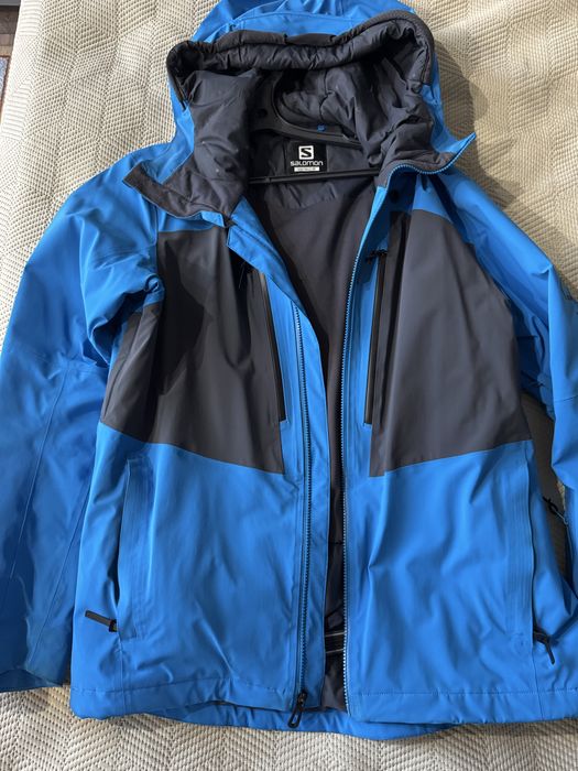 Продаю куртки мужские