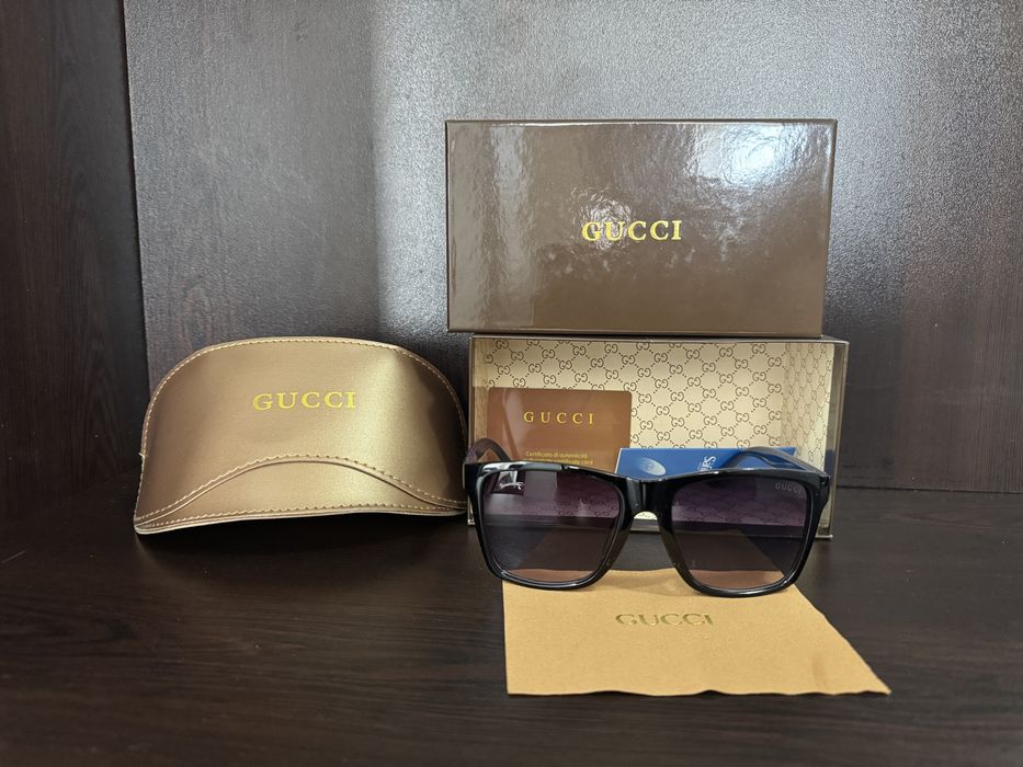 Слънчеви очила - Маркови