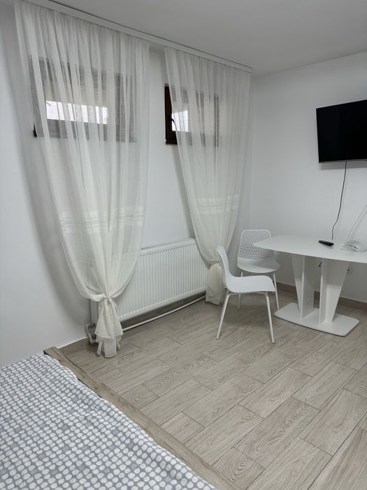 Garsoniera de inchiriat Tomis Nord Ciresica /regim hotelier 200lei/zii