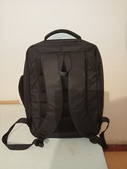 Продам   ранец  сумку   для   ноутбука