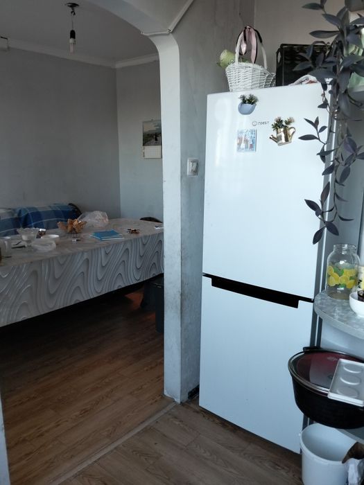 Продаёт Ся квартира