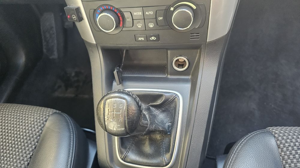 Продавам шевролет каптива