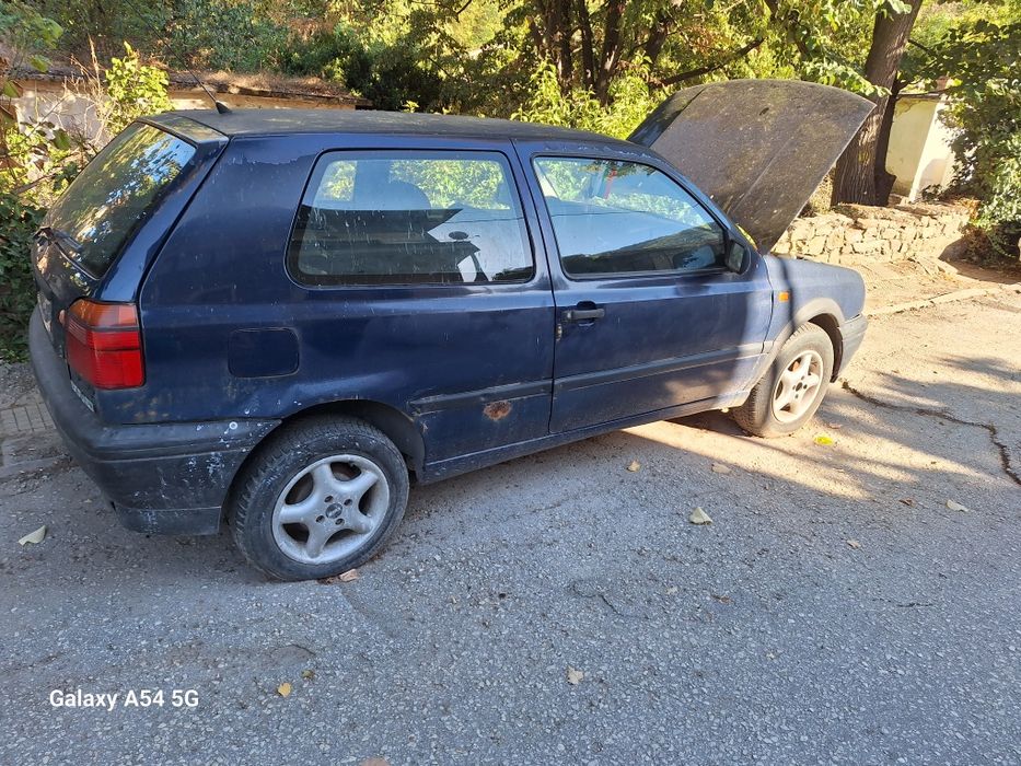 Vw Golf 3 1.6  75 konq gaz i Benzin