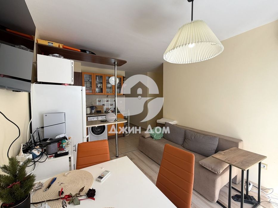Продава се Двустаен апартамент в к.к. Слънчев бряг - 47 кв.м за 749 €/кв.м - Снимка #2