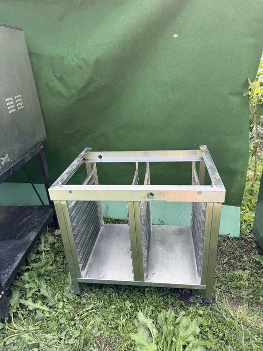 Cuptor convectomat 10 tavi + suport