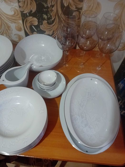 Farfurii de portelan