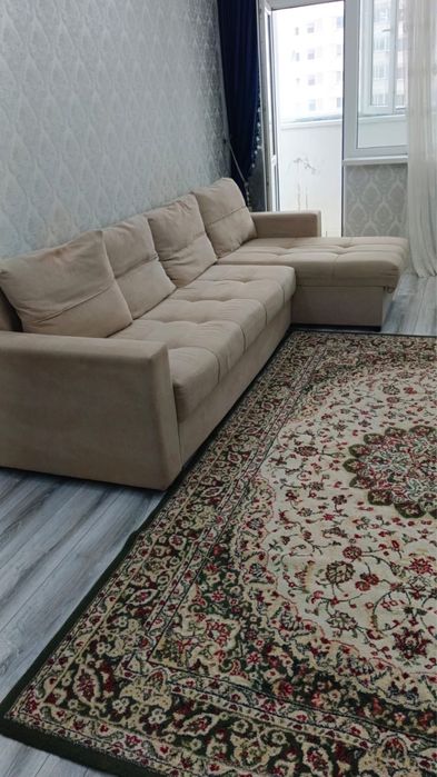 Продаю диваны в хорошем состояние