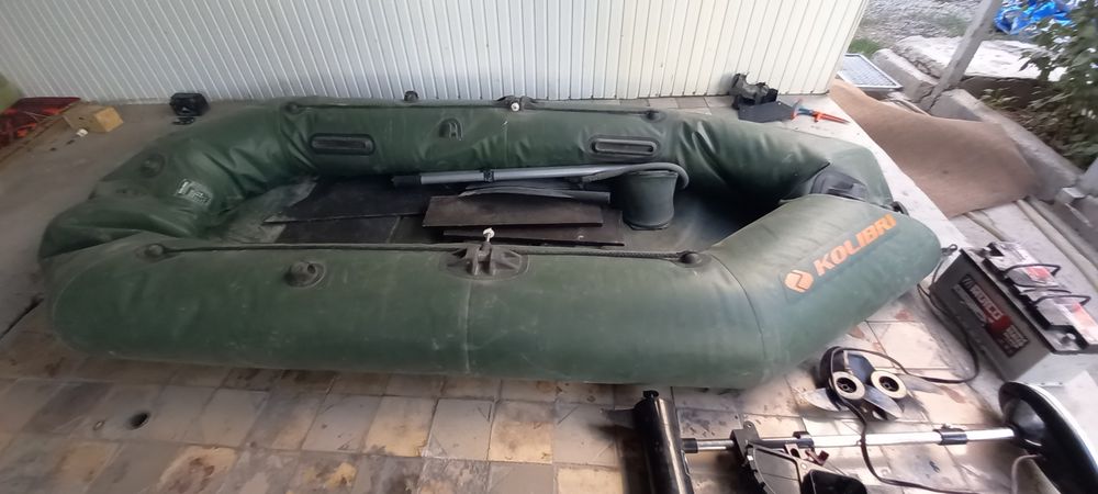 Продам пвх лодку