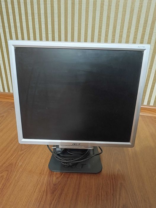 Мониторы 22 и 17 дюймов. Недорого Продам