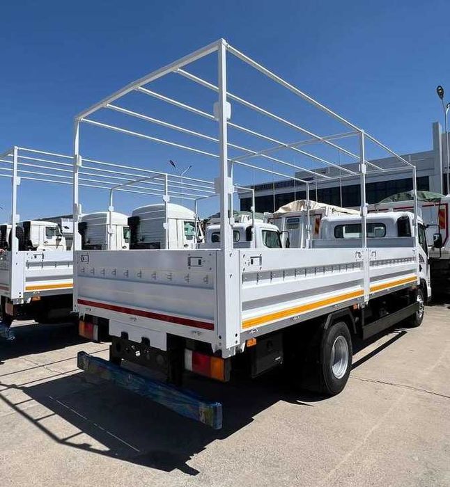 В наличии! Бортовой тентовый автофургон HYUNDAI EX8 (27.5 м3)