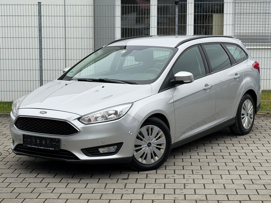 Ford Focus Ford Focus 88Kw Automat/Navigatie/Carlig/8roti/Pilot/SenzoriParcare