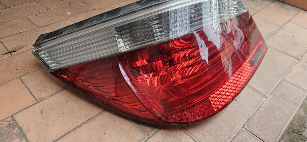 Ляв и Десен стоп за BMW/БМВ E60 HELLA