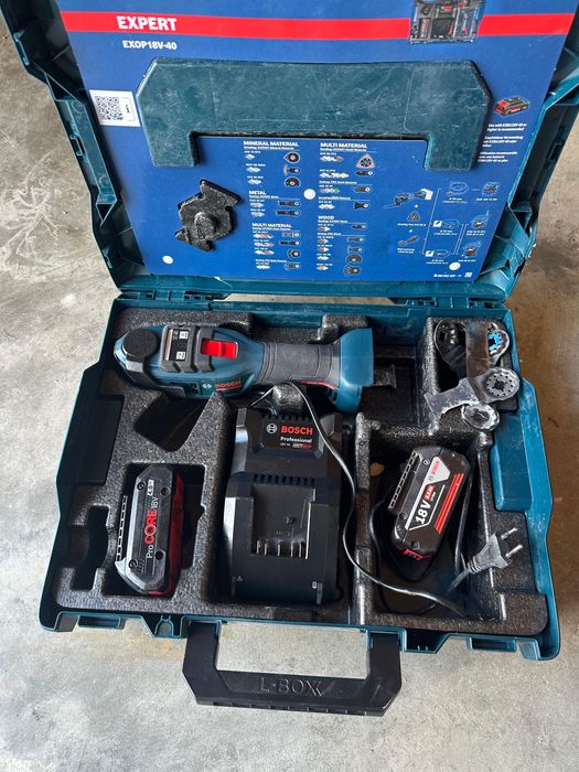 Multifunctionala pe acumulatori Bosch profesional EXOP18V-40 an 2025