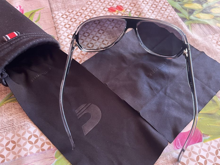 Слънчеви очила CARRERA speedway