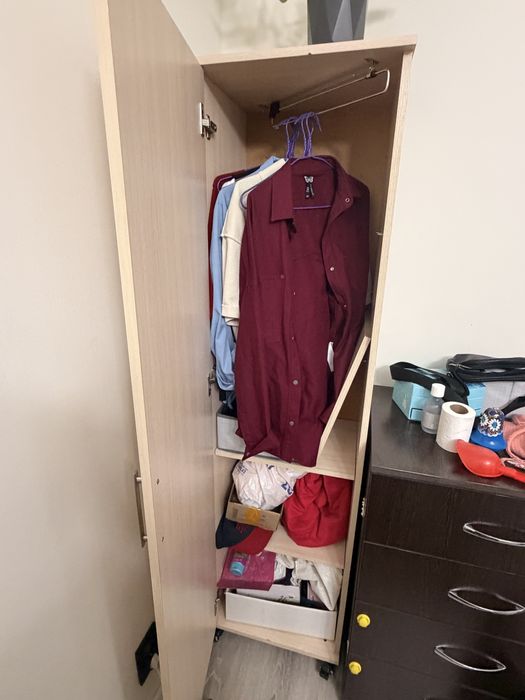 Шкаф-пенал б/у бесплатно