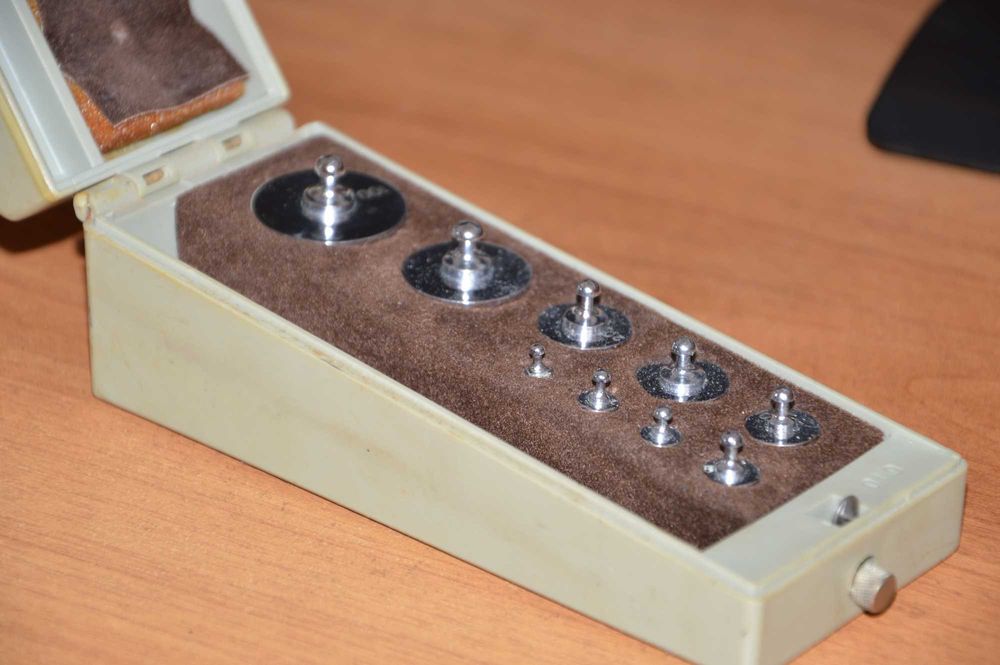 Разновесы, производство СССР, оригинальное исполнение.