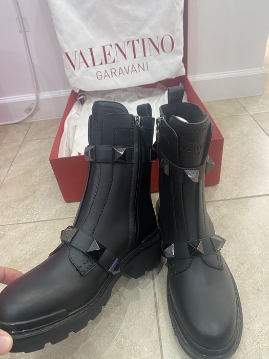 Vand ghete Valentino